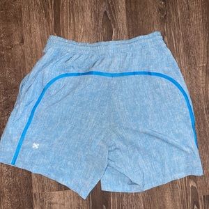 Lululemon 7’ Pace Breaker Shorts